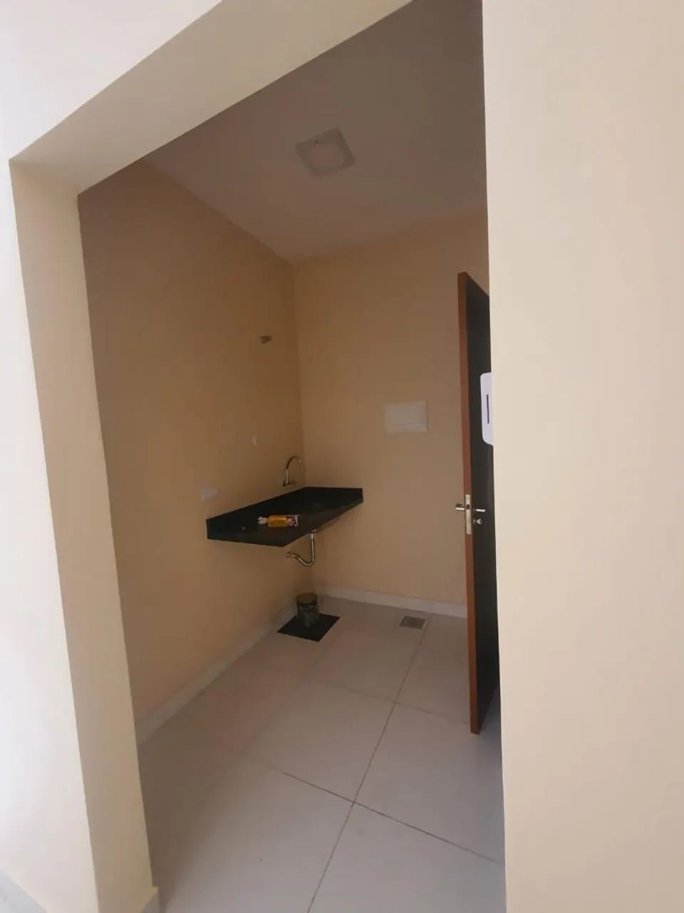 COMERCIAL - TÉRREO- CENTRAL - COM ESTACIONAMENTO - Foto 5