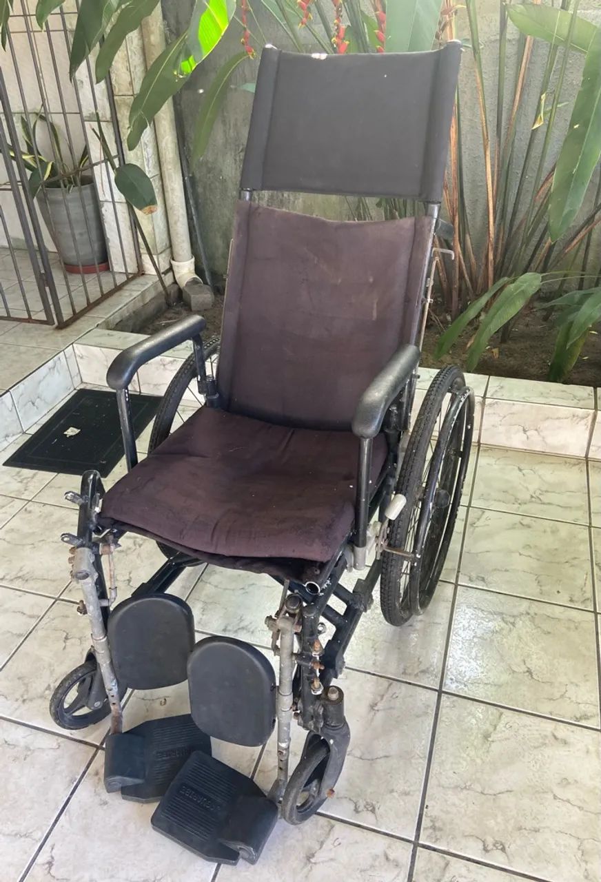 Cadeira de rodas  - Foto 3