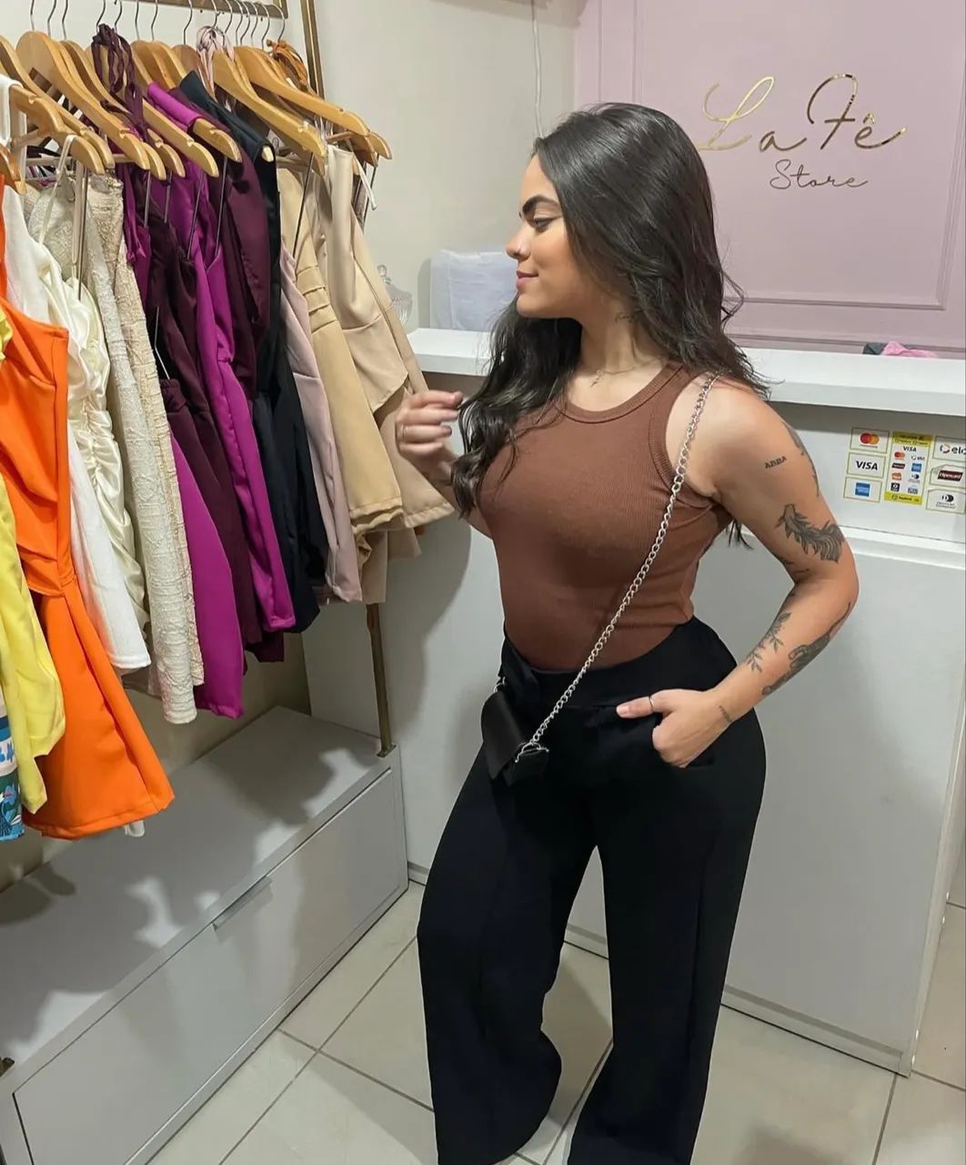 REPASSE DE LOJA FEMININA - 8.000, 00  - Foto 4