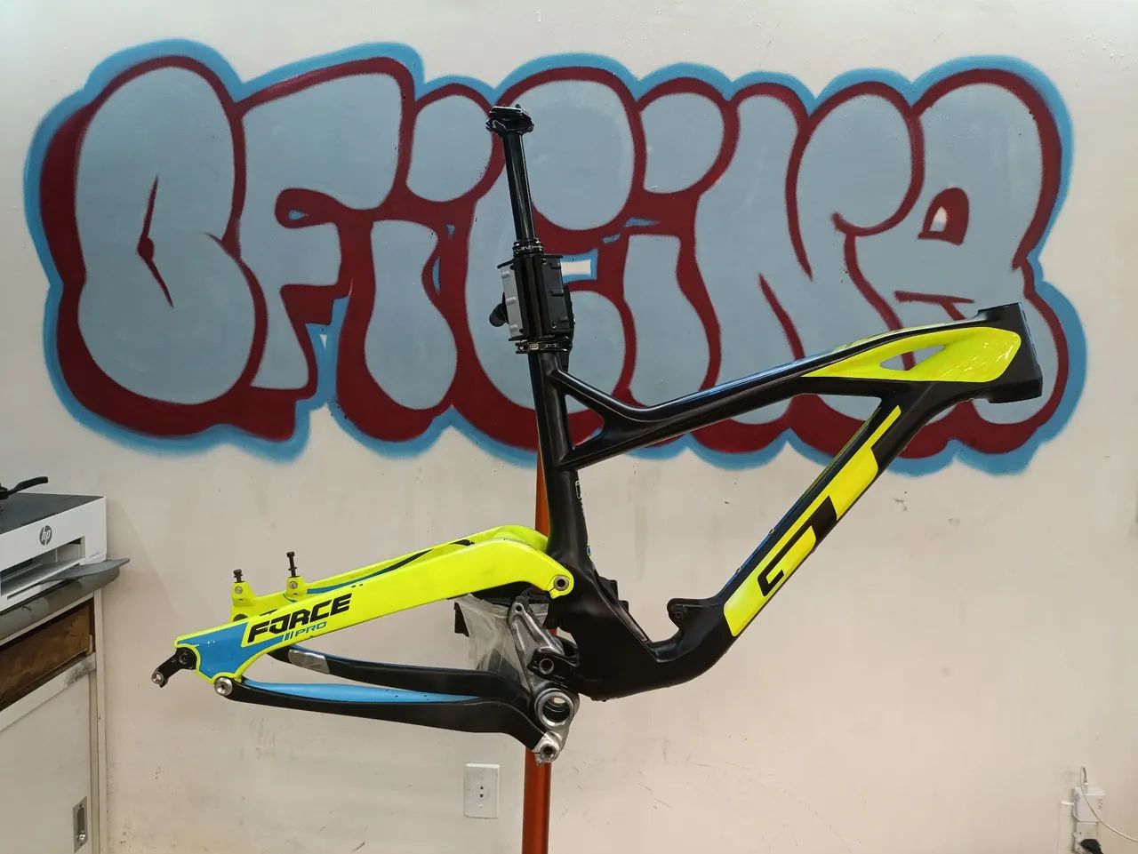 Quadro GT Force Carbon 