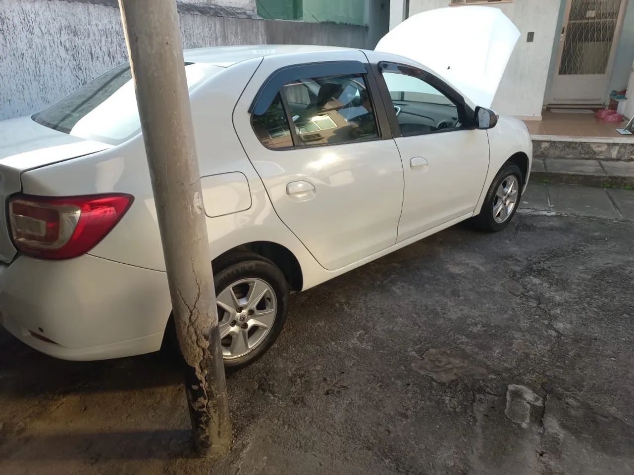 Renault Logan 2014