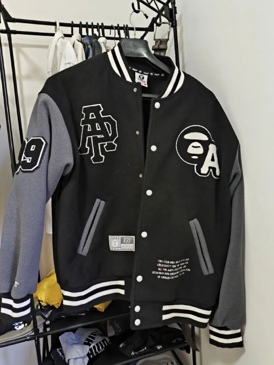 Jaqueta AAPE(BAPE) Bomber, pouco usada, tamanho M