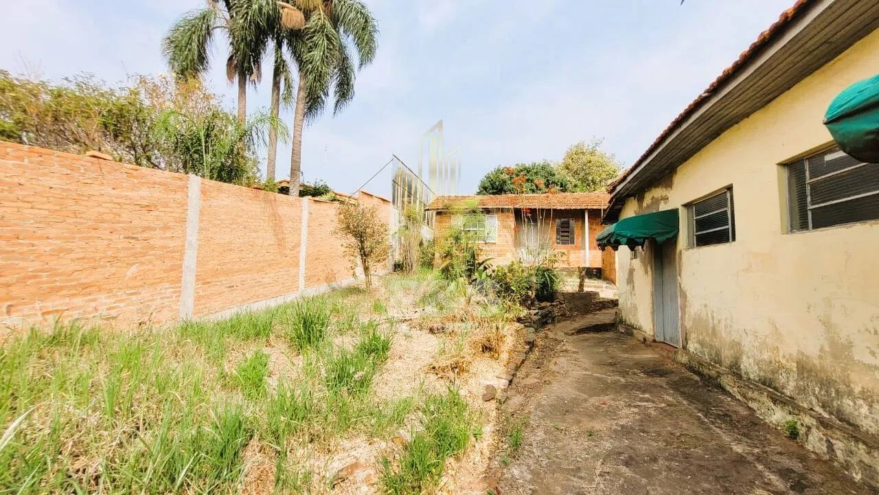 Terreno Perfeito para Comércio ou Investimento com 748m2. - Foto 2