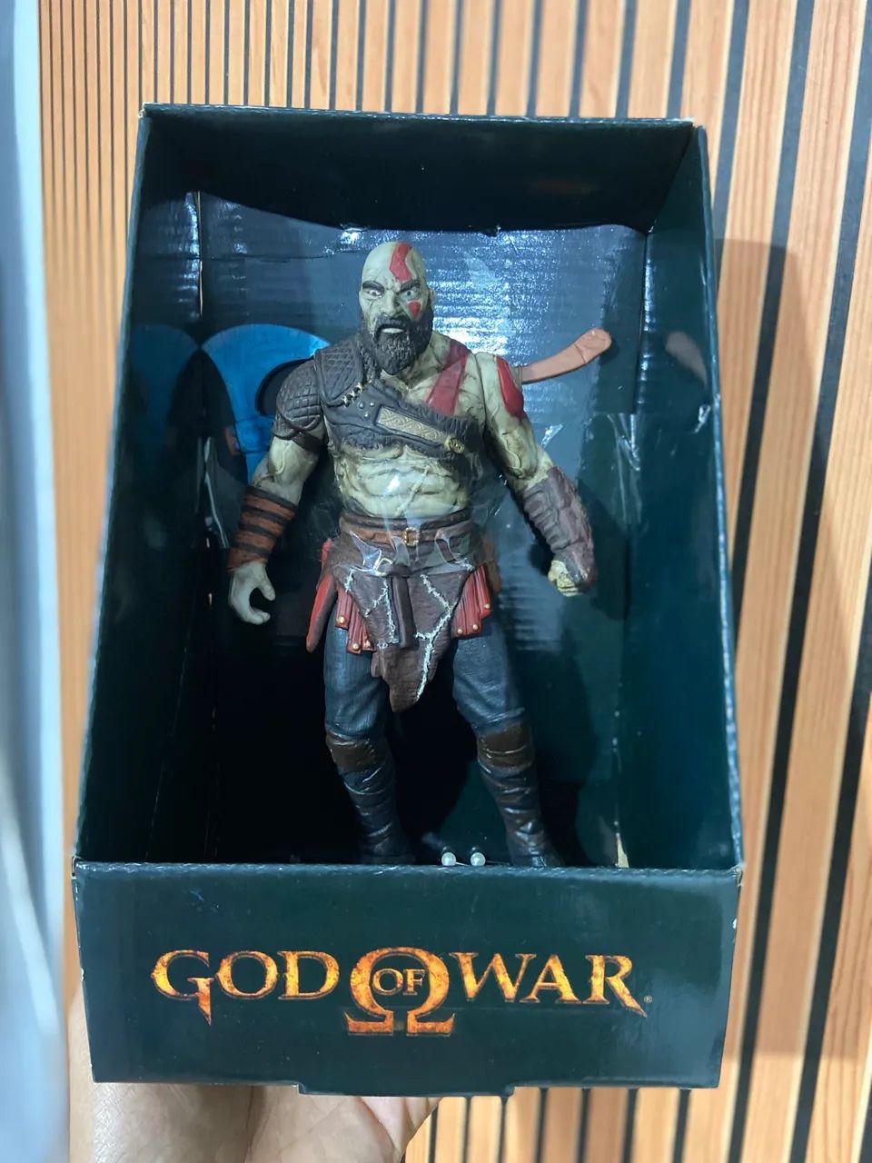 Boneco god of war 