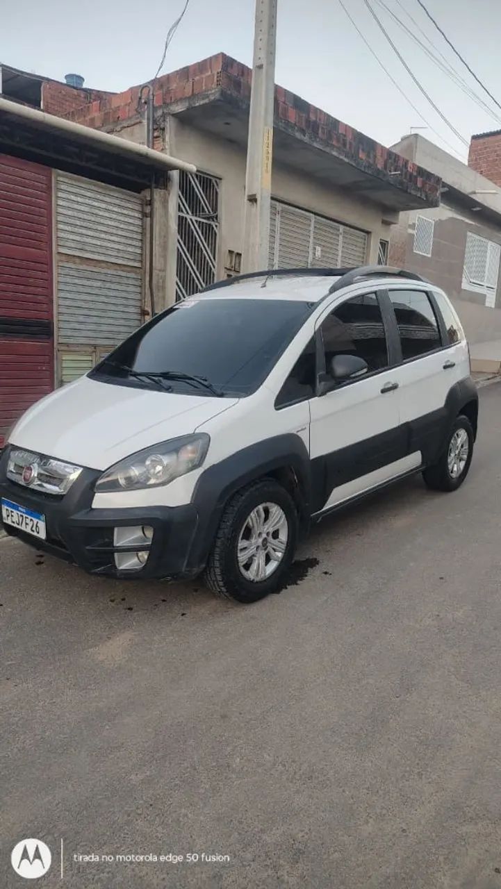 Fiat Idea Adv./ Adv.lock.dualogic 1.8 Flex 5P 2012 - Foto 2