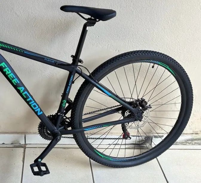 Bicicleta Free Action Flexus Aro 29 - 21V e Freios a Disco - Foto 2