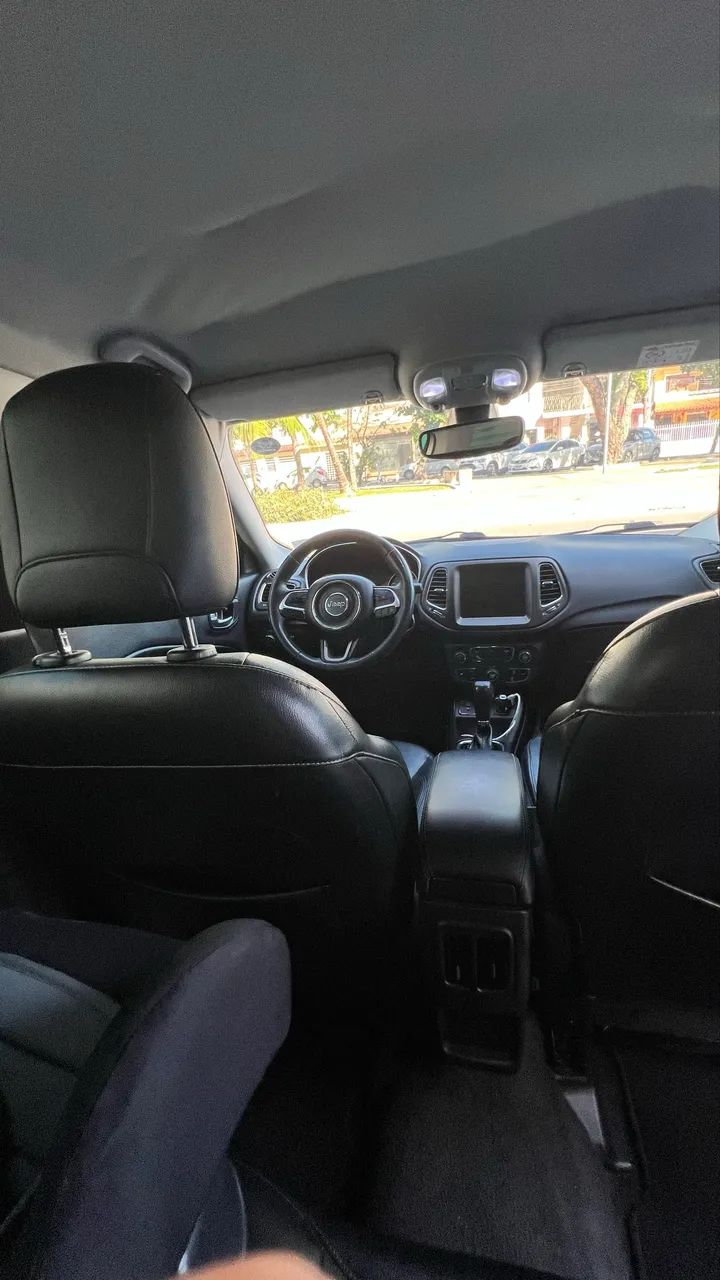 Jeep Compass Longitude 2.0 4X2 Flex 16V Aut. 2017 - Foto 4