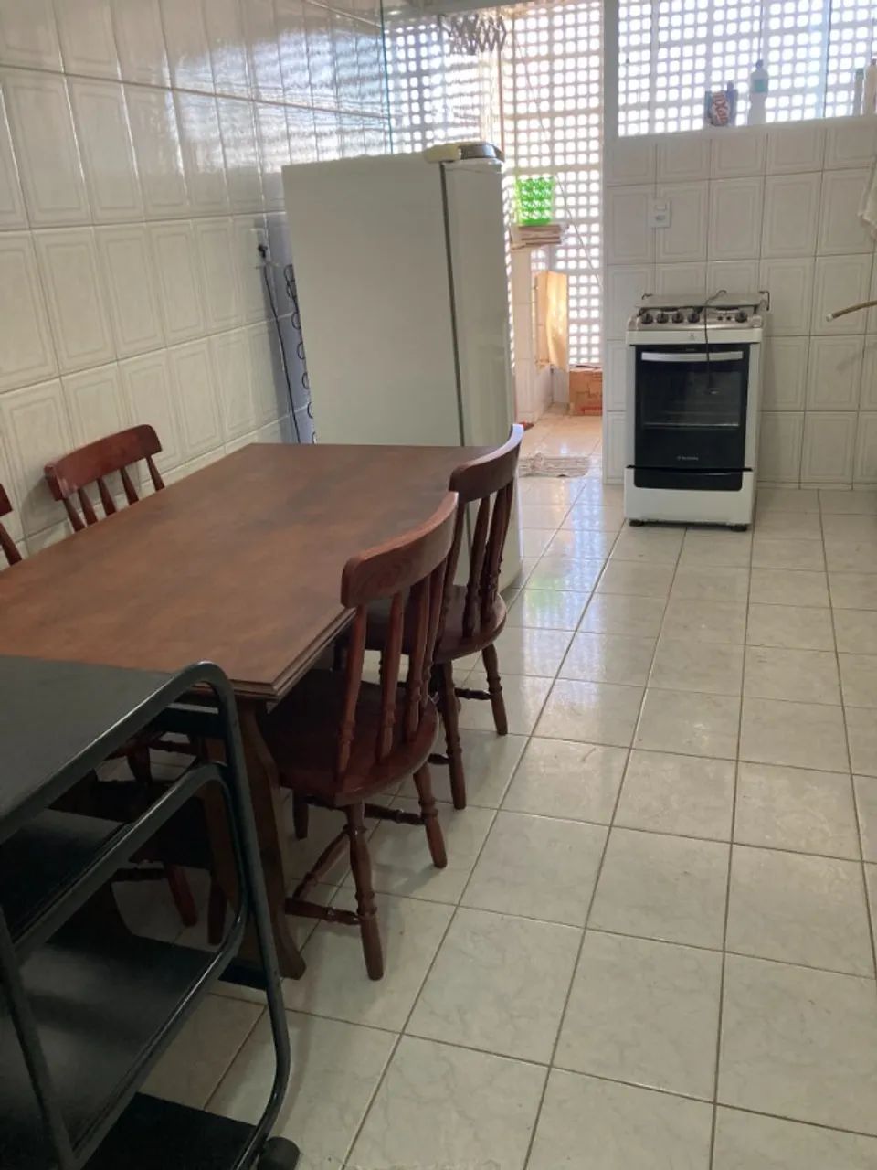 Lindissima Mesa de Jantar, suportes (pés) de  Madeira Maciça 80x140cm - Foto 4