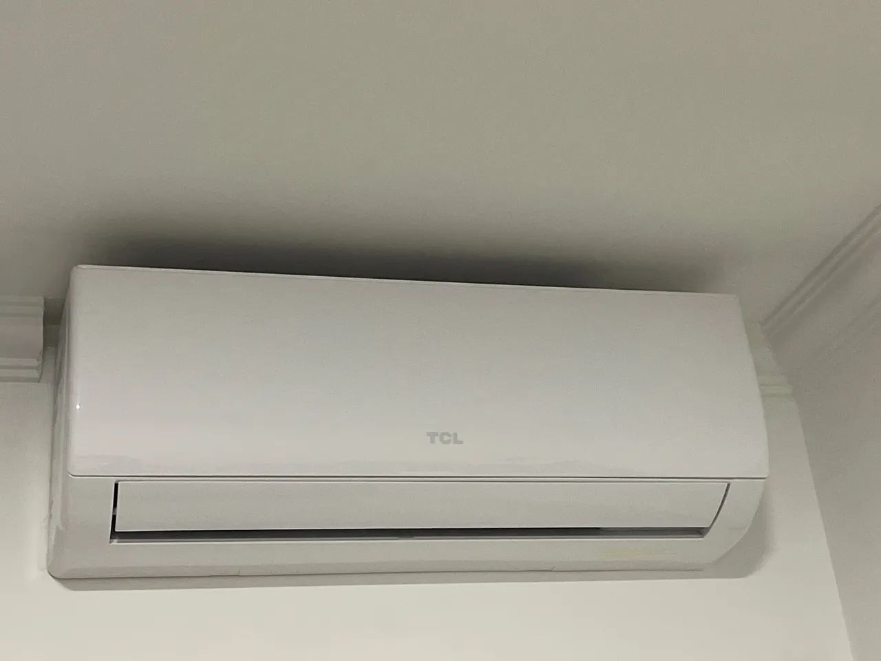 Ar condicionado TCL 9.000 Btus quente e frio 3 anos de uso - Foto 4