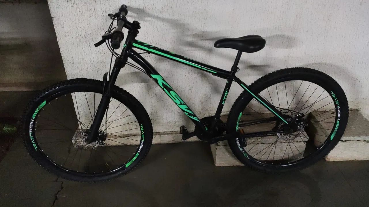 Bicicleta Aro 29, quadro de alumínio