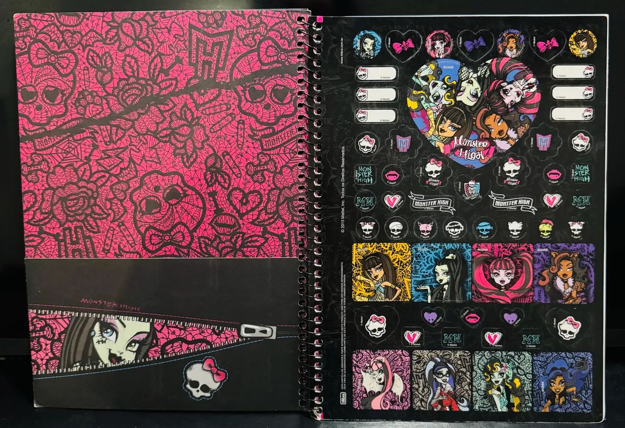Monster High, perfume, 2 cadernos com adesivos!!  - Foto 5