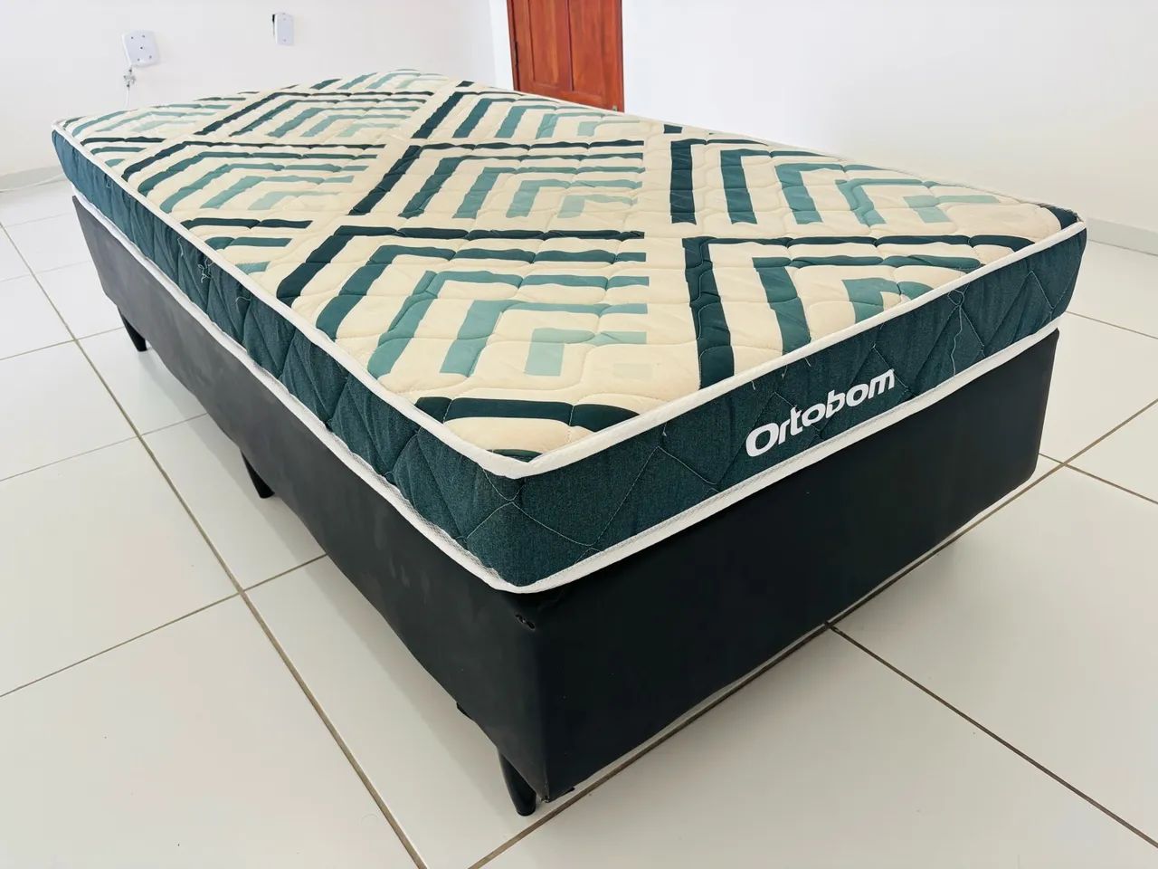 Cama solteiro base colchão Pro Saúde Ortobom - Foto 4