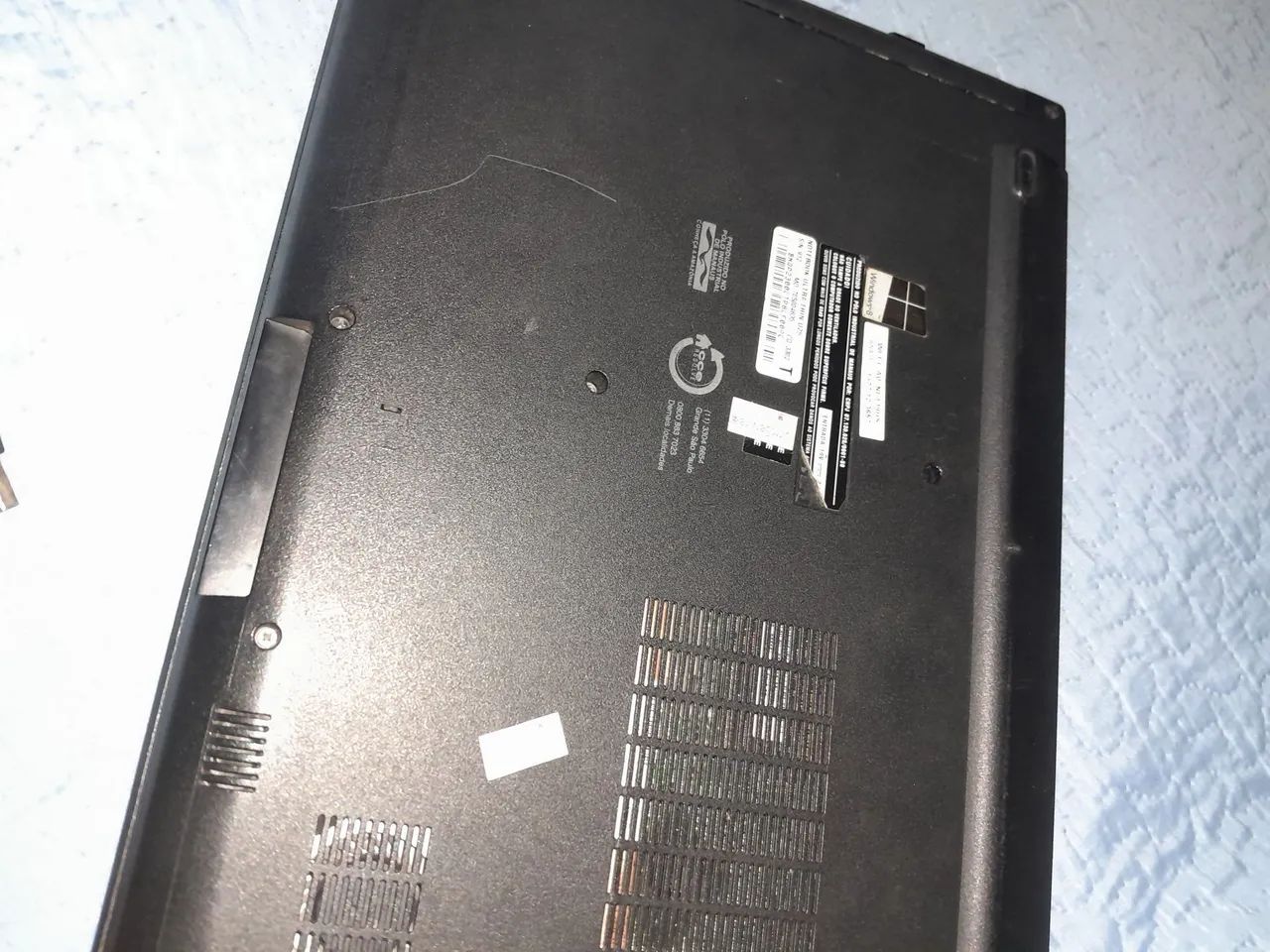 Notebook com carregador,mouse e teclado com fio - Foto 2