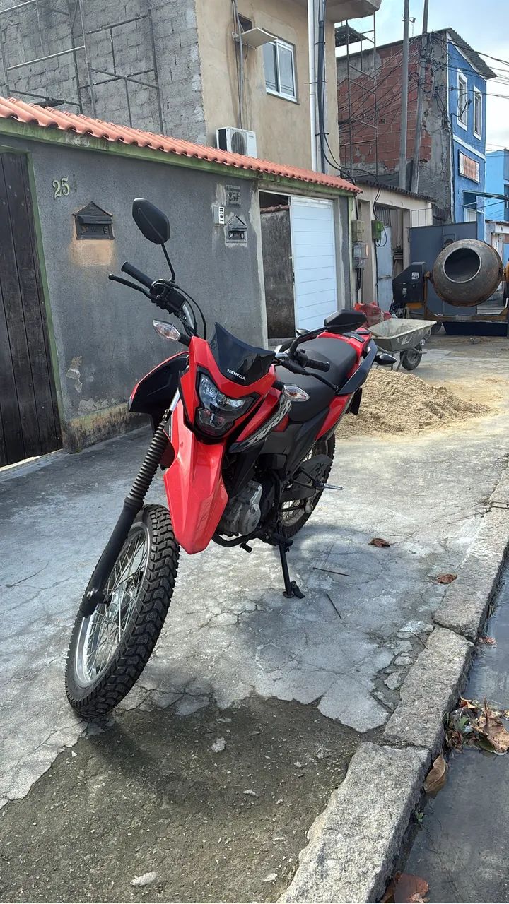Bros 160