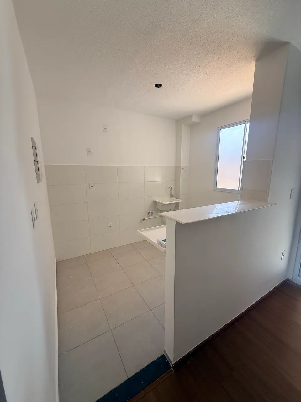 Apartamento novo 2 quartos e 1 banheiro com sacada  - Foto 4