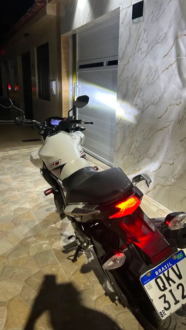 Vendo Cb twister 250 2016 conservada - Foto 3