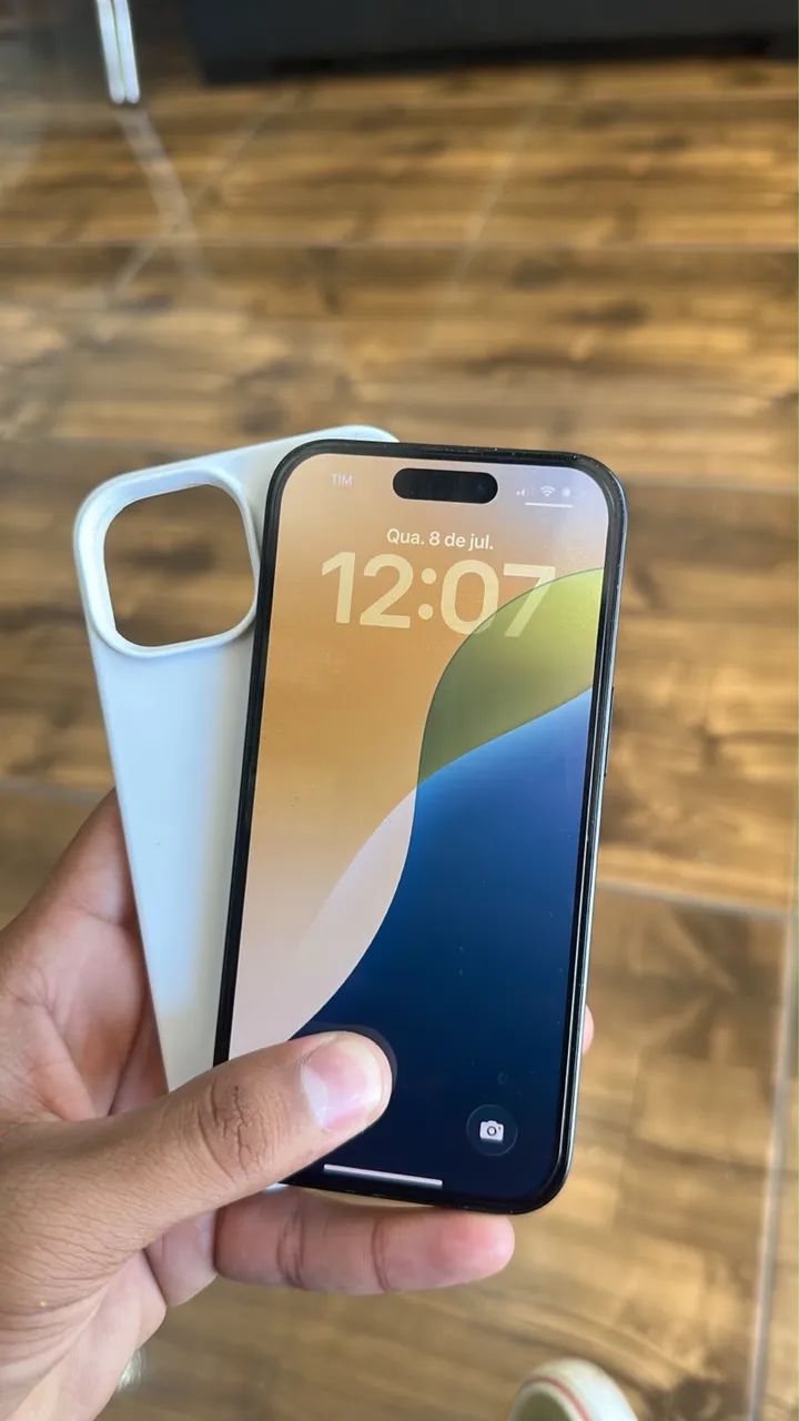 iPhone 15