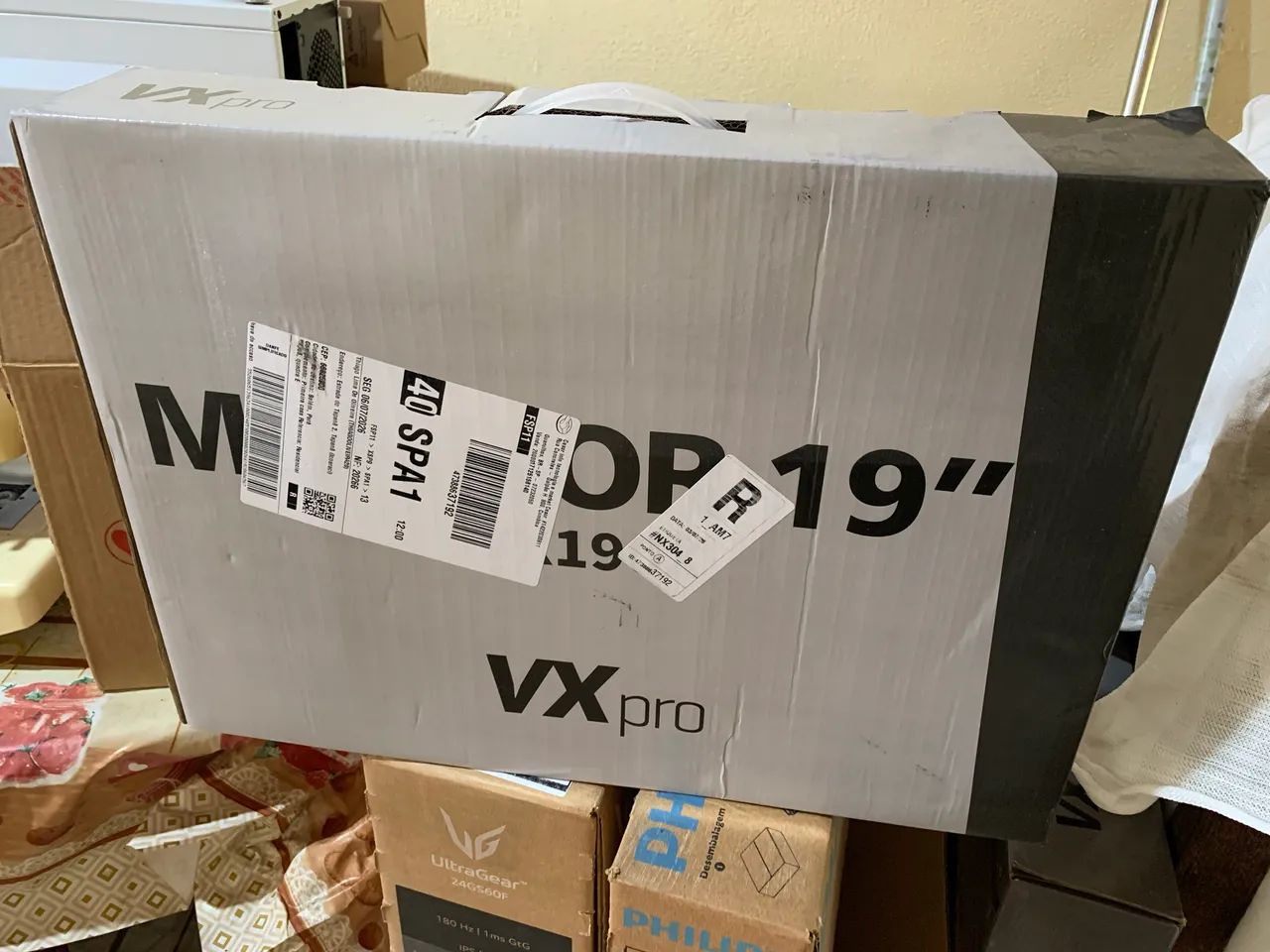 Monitor 19" Polegadas VXPRO LED, HDMI/VGA, HD+ 5ms, 75Hz, Bivolt - VX190X