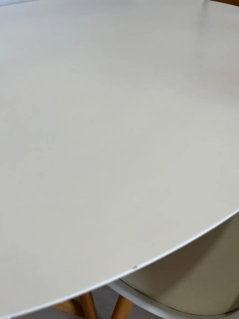 Mesa Square Redonda 108 cm + 4 Cadeiras Eames Wood Leida - Foto 5