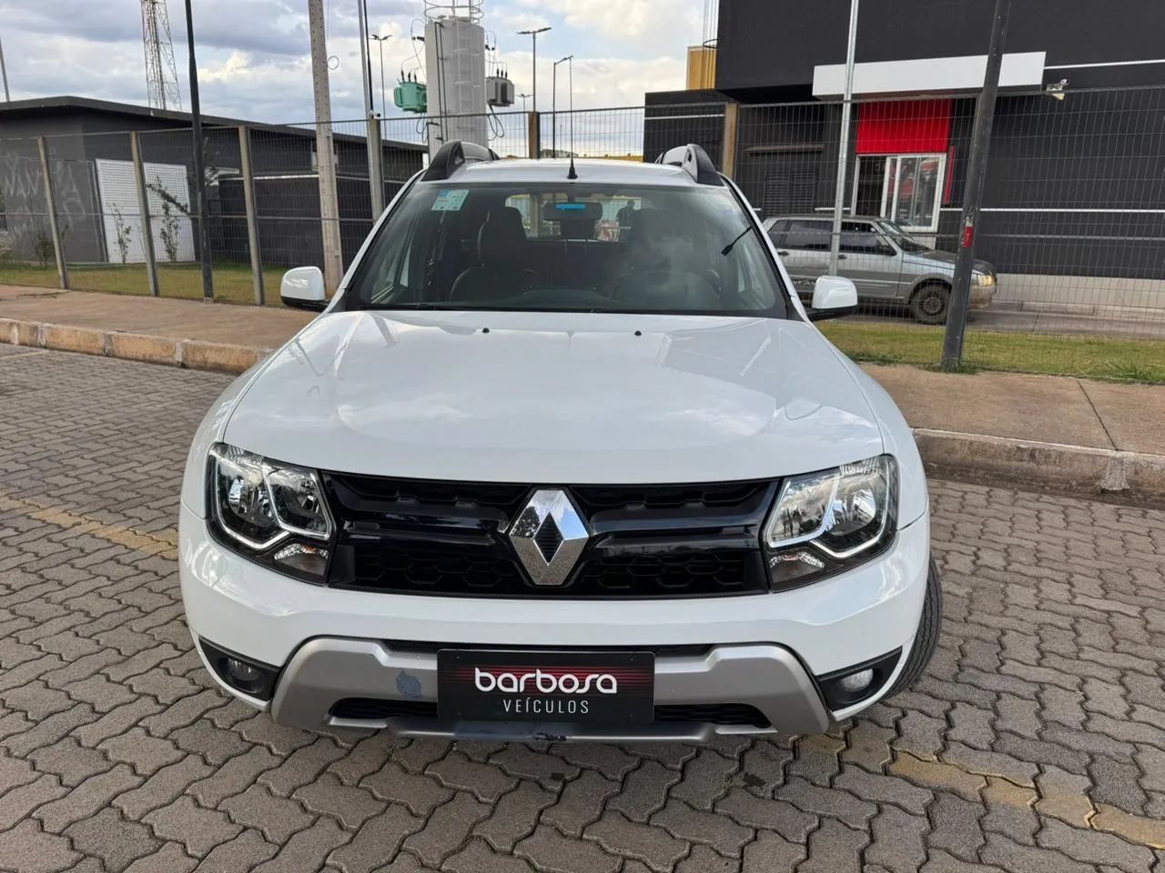 Renault Duster Dynamique 2.0 Hi-flex 16V Aut. 2017 - Foto 2