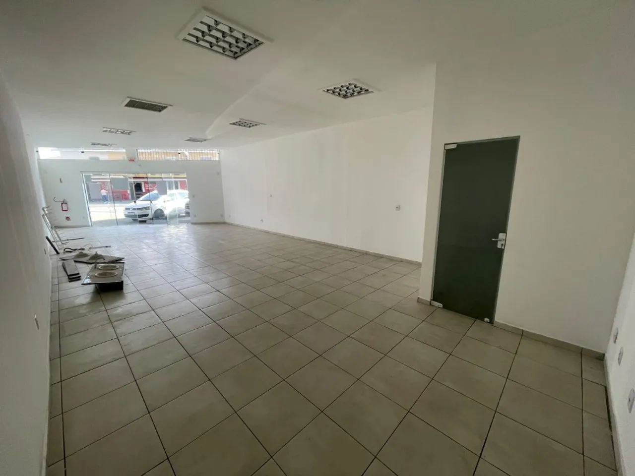 Sala Comercial em Penha, para locação - Foto 4