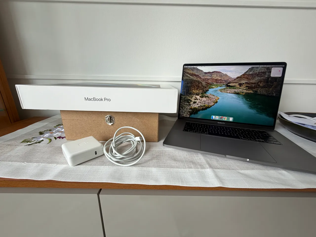 Macbook Pro 2019 - i5 -128GB - 8gb - 339 ciclos - Notebooks