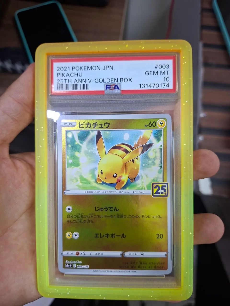 Carta graduada 2021 pikachu