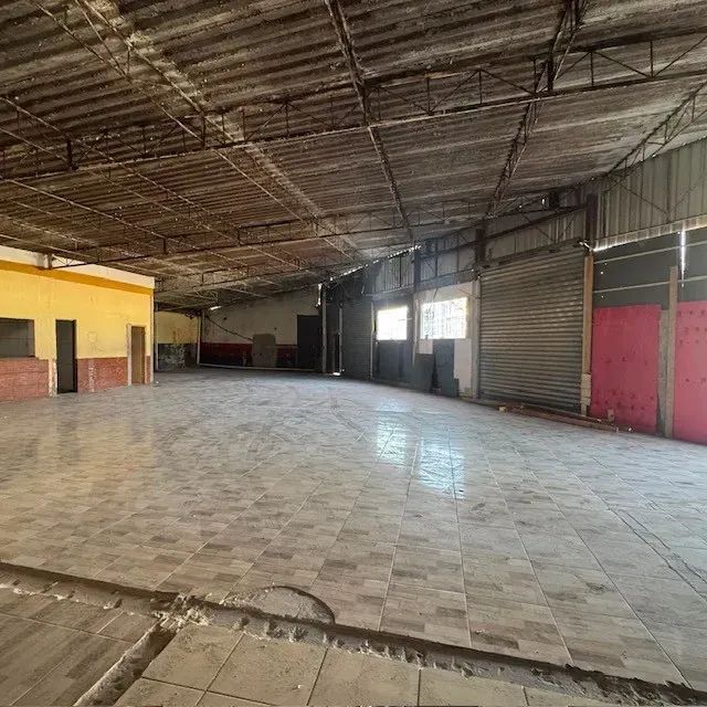 Imóvel Comercial 347 m² na Av. Atlântica  Esquina e Alta Visibilidade - Foto 5