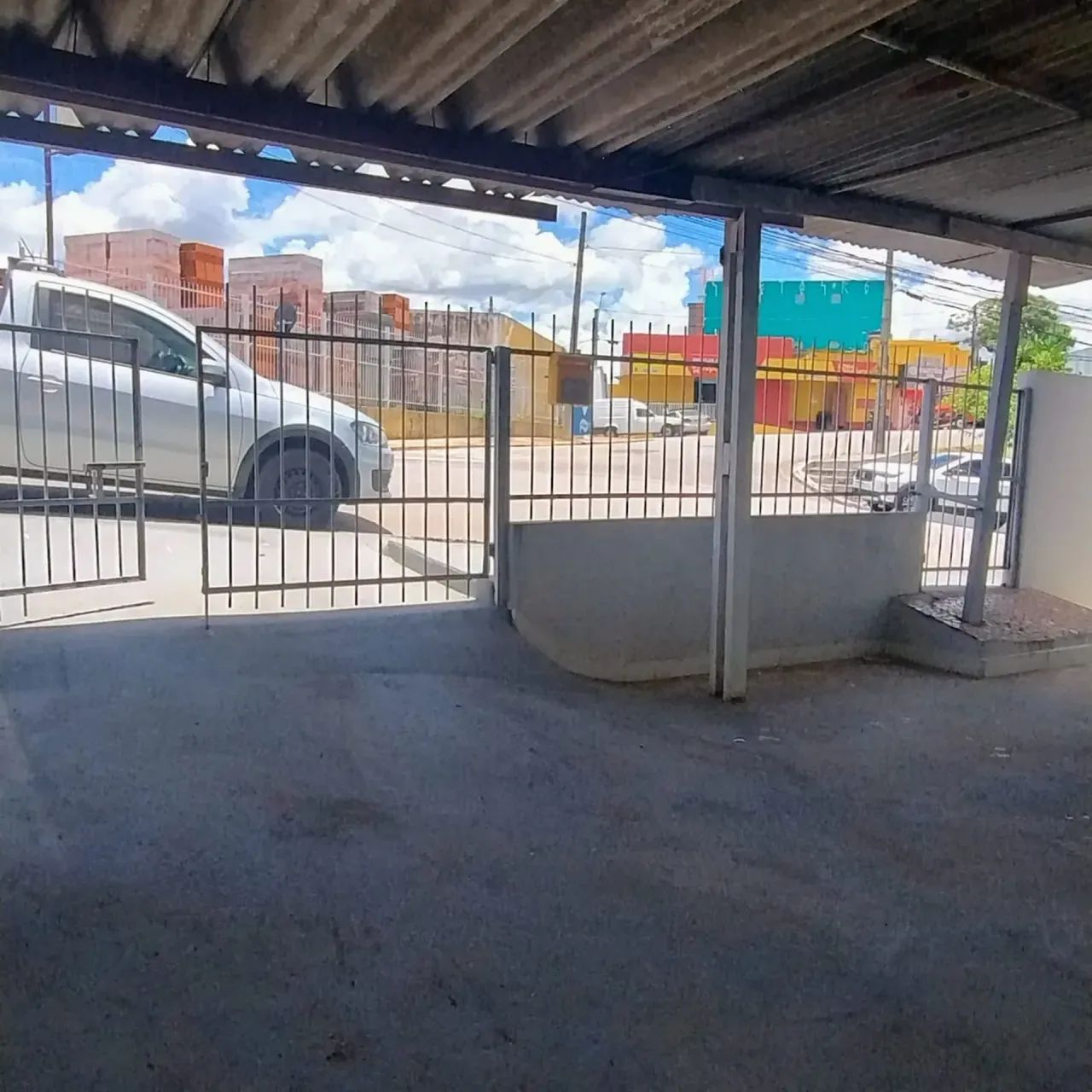 Casa de Vila para venda possui 173 metros quadrados com 3 quartos - Foto 2