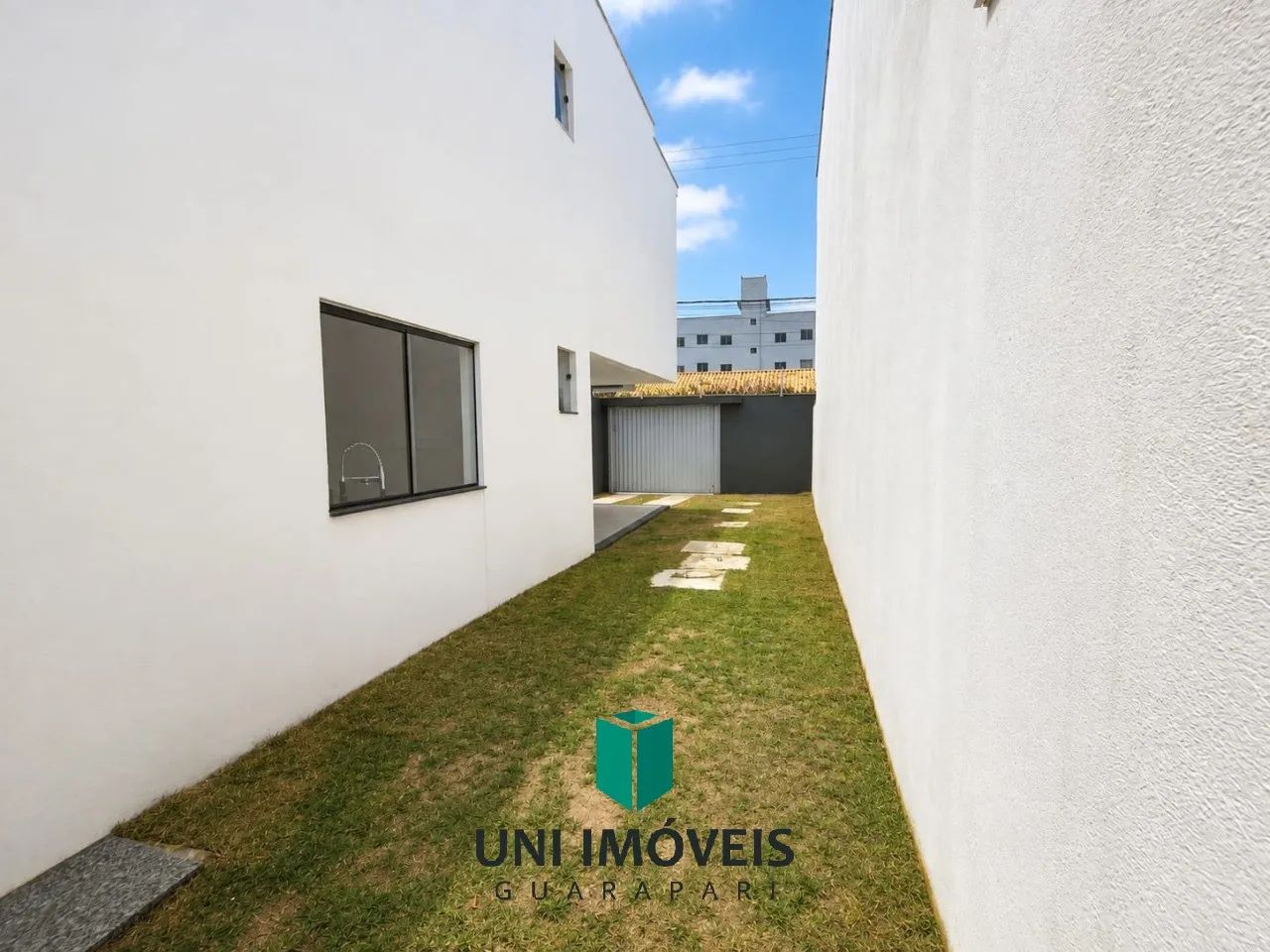 Casa Duplex em Interlagos 2, Vila Velha: 3 Quartos, Suíte Master com Closet e Varanda, Esp - Foto 5