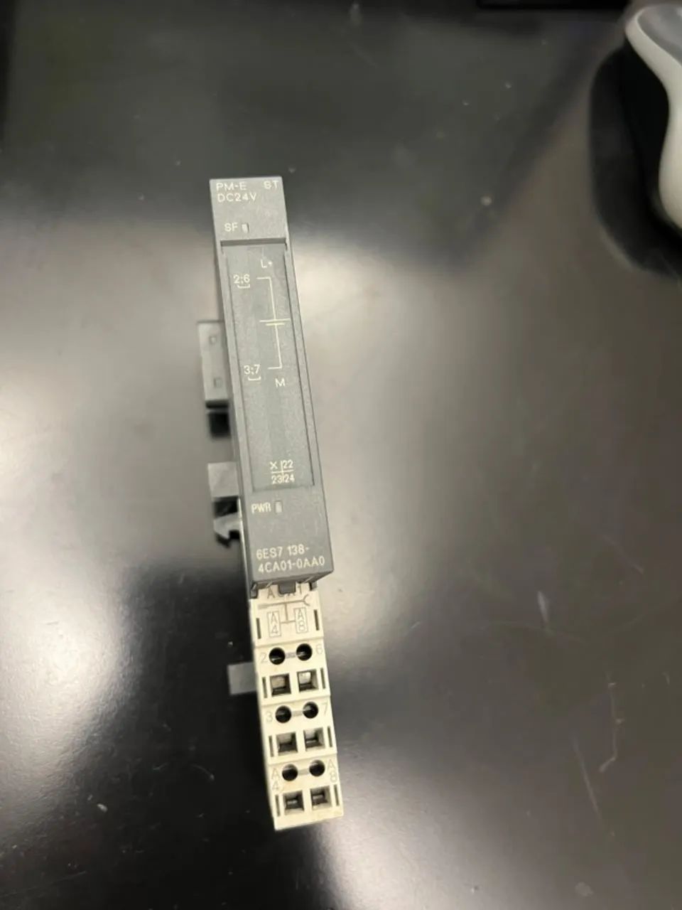 MÓDULO SIEMENS ET200S 6ES7 138-4CA01-0AA0 + BASE E2 - Foto 2