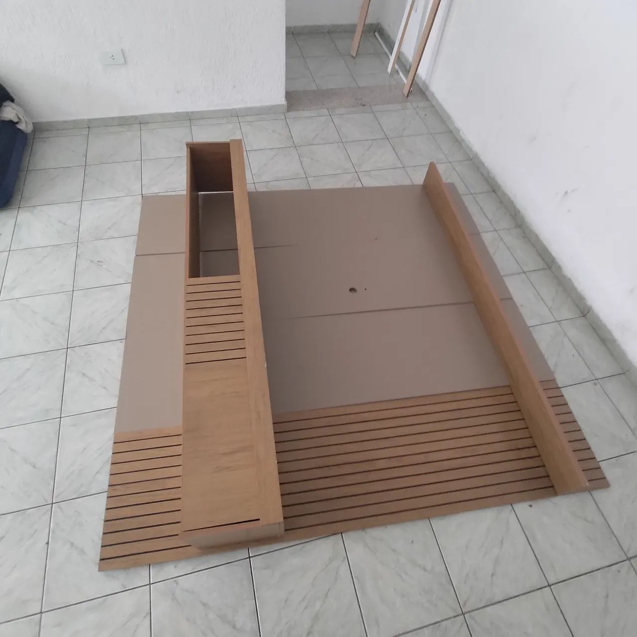 Painel TV ripado 1,80 x 1,80. Até 75 polegadas - Foto 5