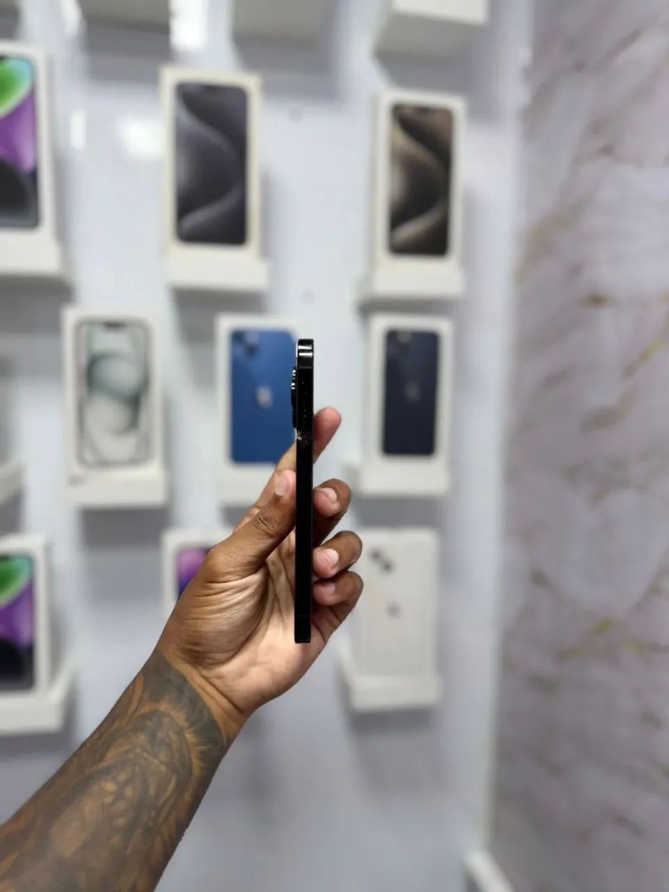 IPHONE 14 PRO 256GB PRETO<br>R$ 3.699,00 - Foto 4