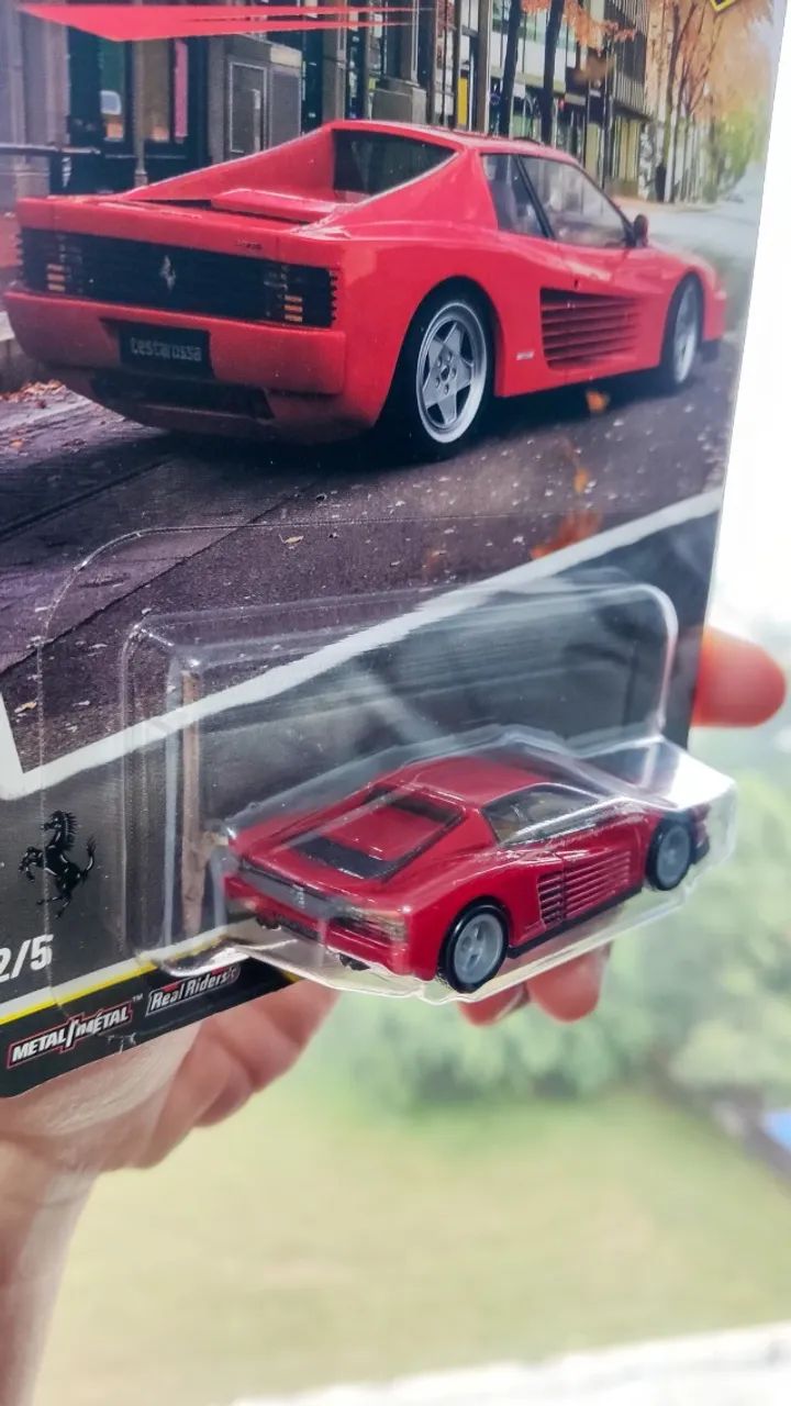 Hot Wheels - Ferrari Testarossa Premium - Foto 2