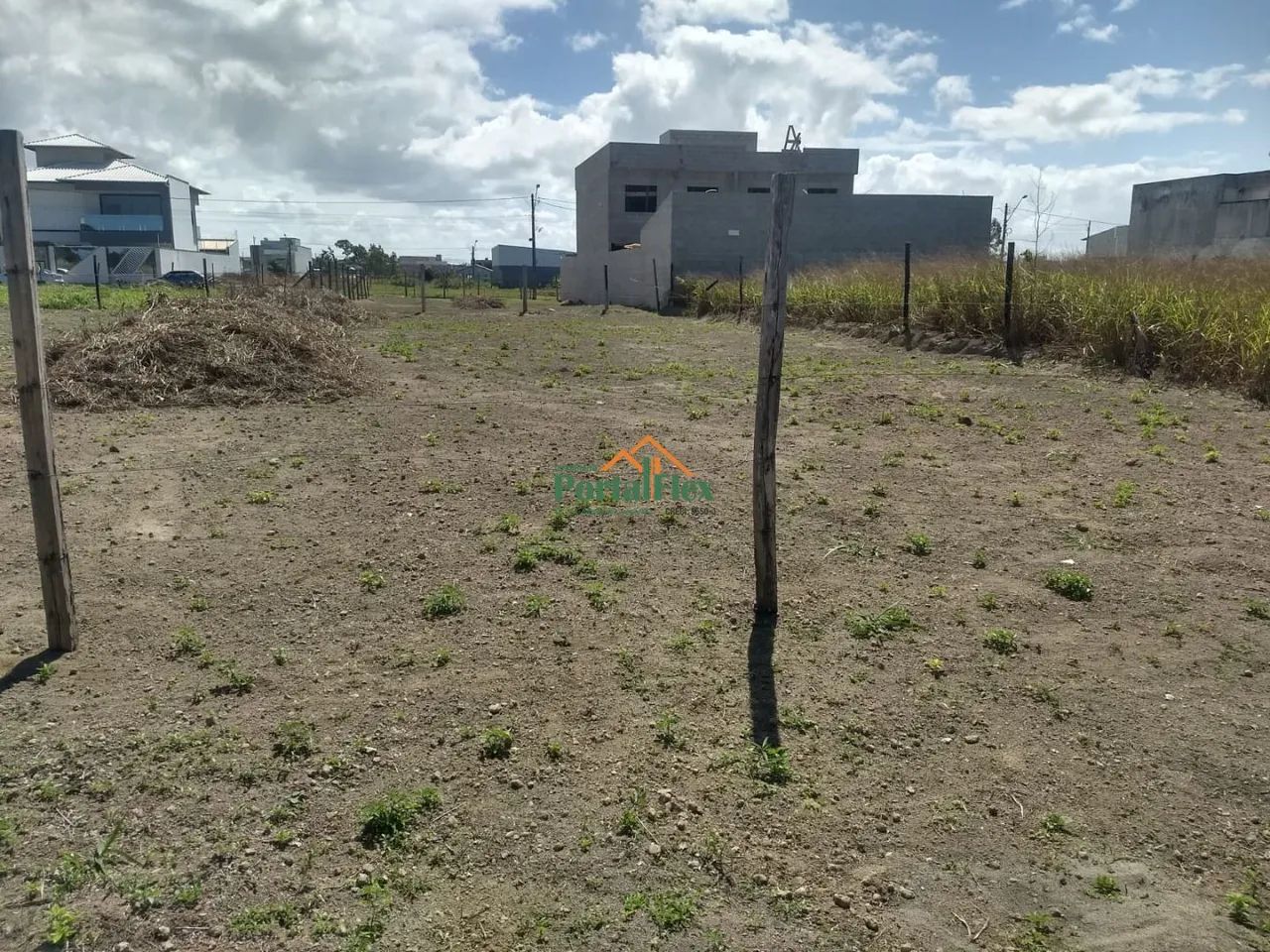 Terreno à venda em Morada de Laranjeiras - Serra/ES