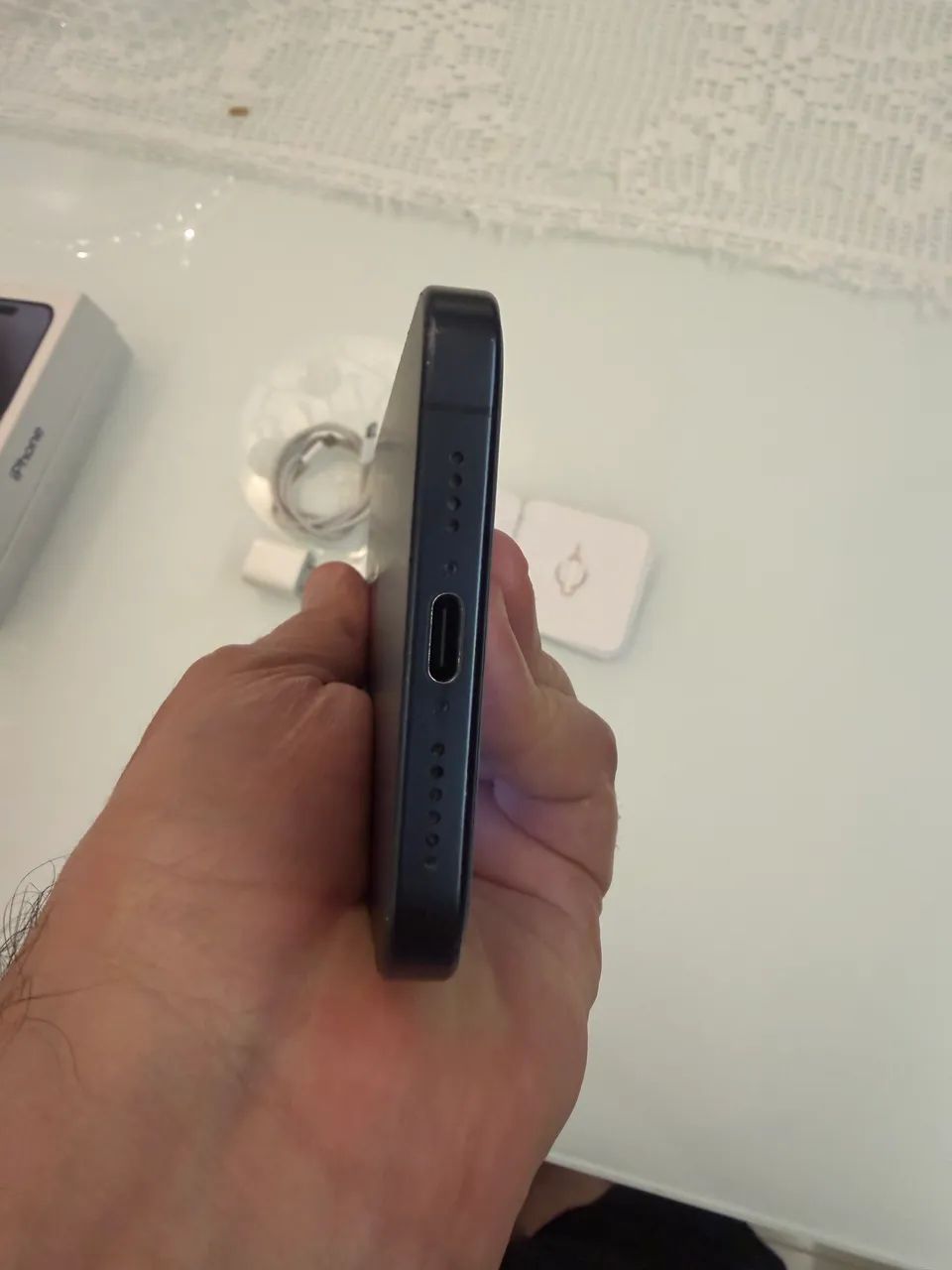 Vendo 01 iPhone 15 pro Max 256g blue titanium, em excelente estado. - Foto 2