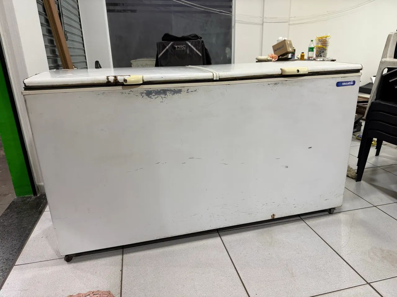 Freezer 546 litros / motor com defeito - Foto 4