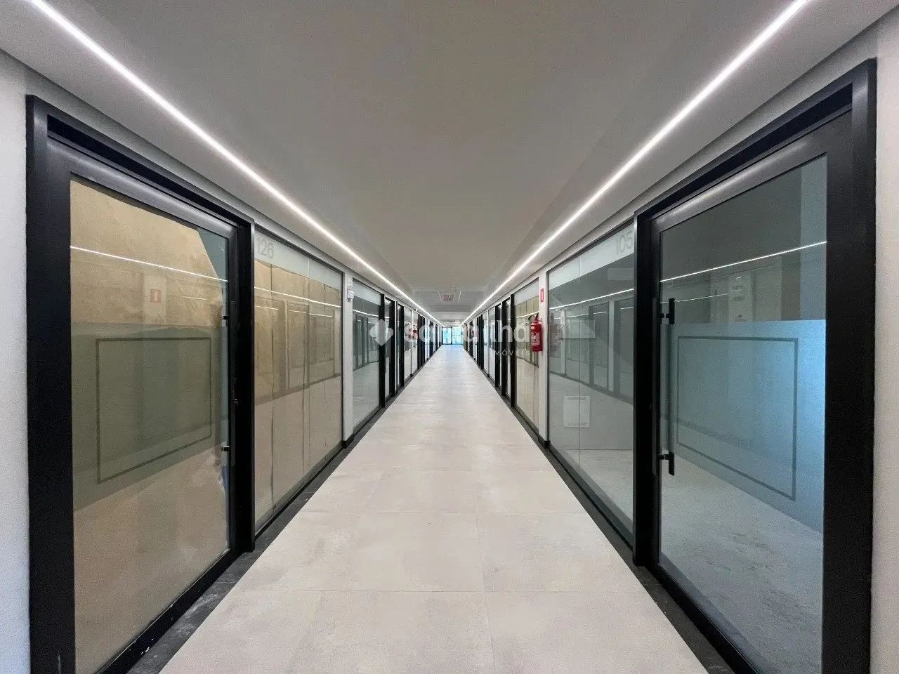 Sala para vender ou alugar, 29m² - Campeche - Florianópolis/SC - Foto 4