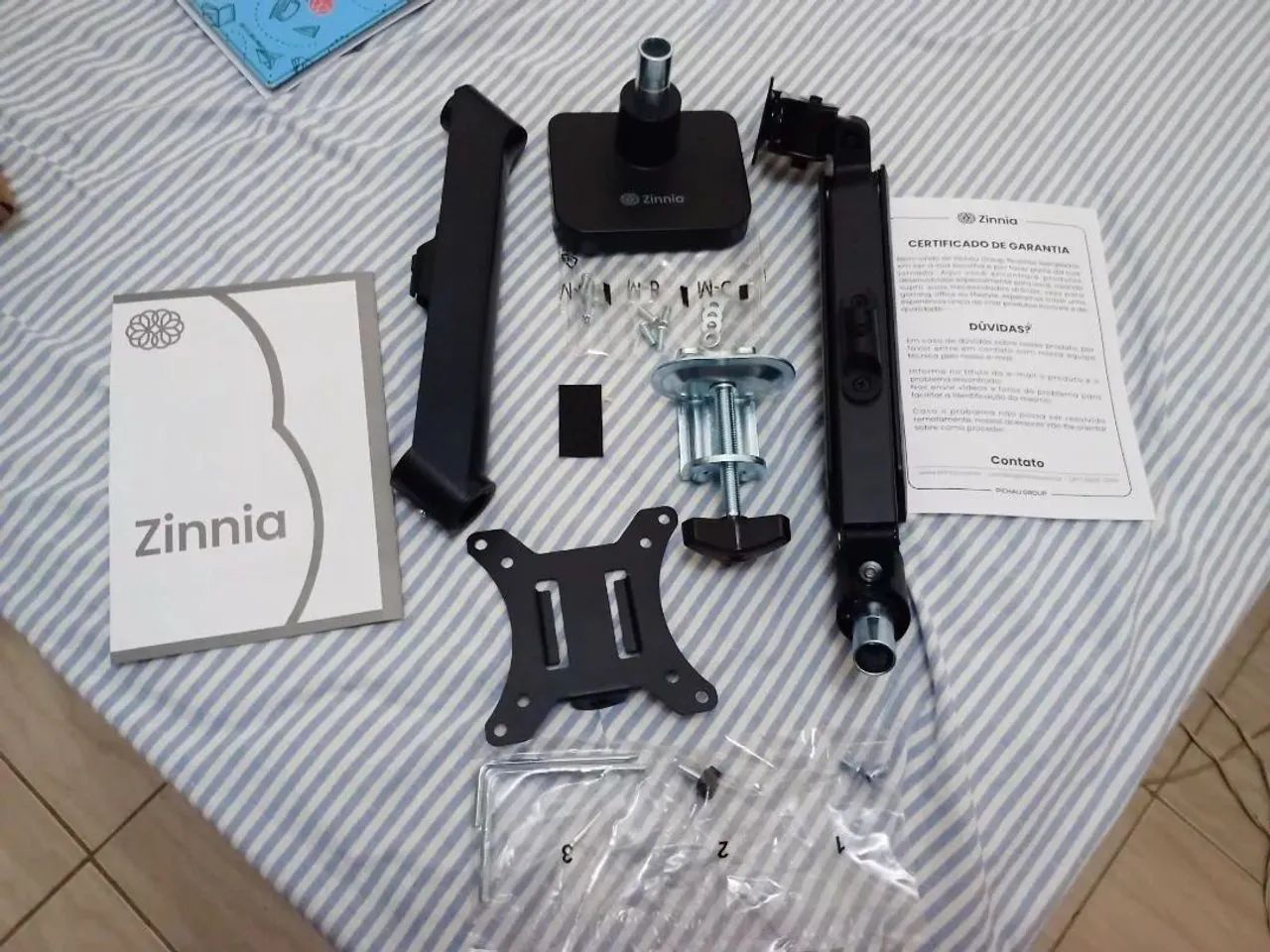 Suporte Articulado Para Monitor e TV Zinnia Nimbo 110, 13 Pol. a