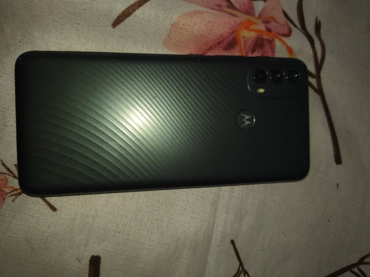 Vendo celular moto e40 memória ram 64 whatsapp * - Foto 2