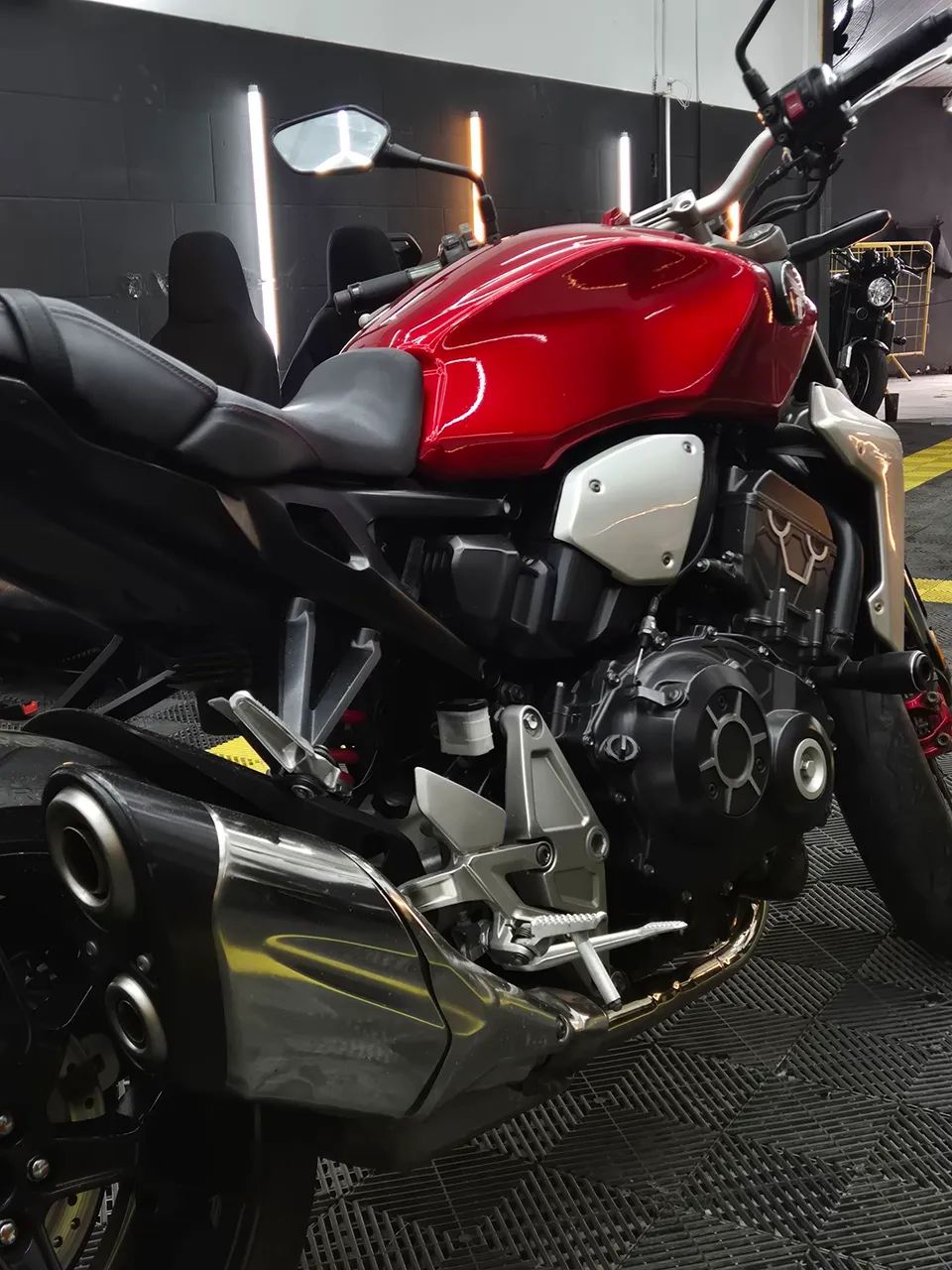 Honda CB1000R  - Foto 3
