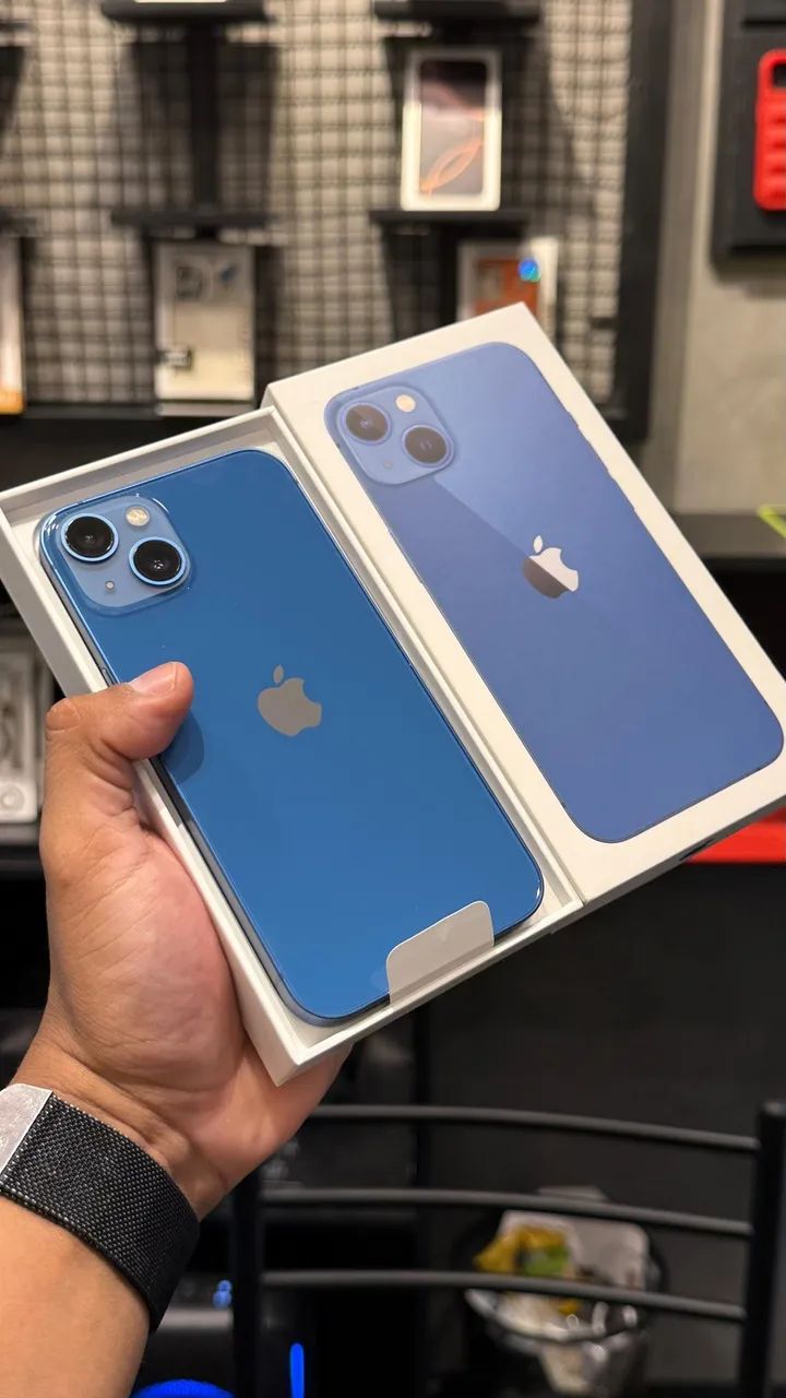 iPhone 13
