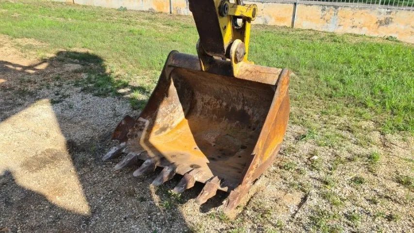 Escavadeira Cat 312 D2L 2015 - Foto 2