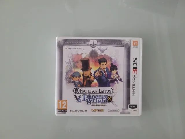 professor layton vs phoenix wright (eur)