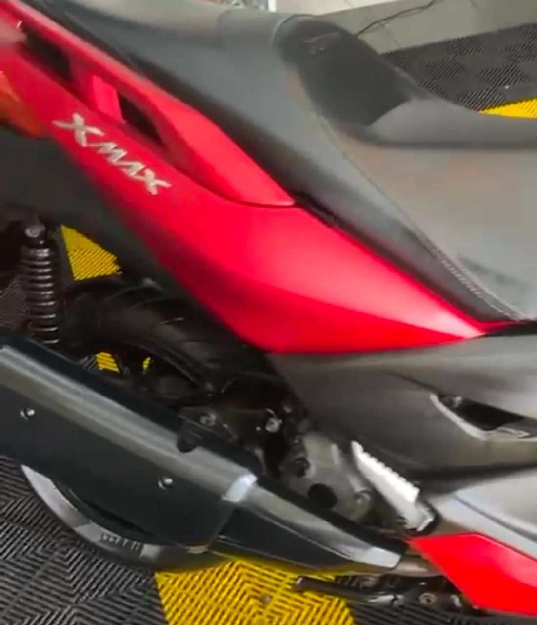 Xmax 250cc 2021- Complera- Oferta R$22mil -  baixa kilometragem. - Foto 3