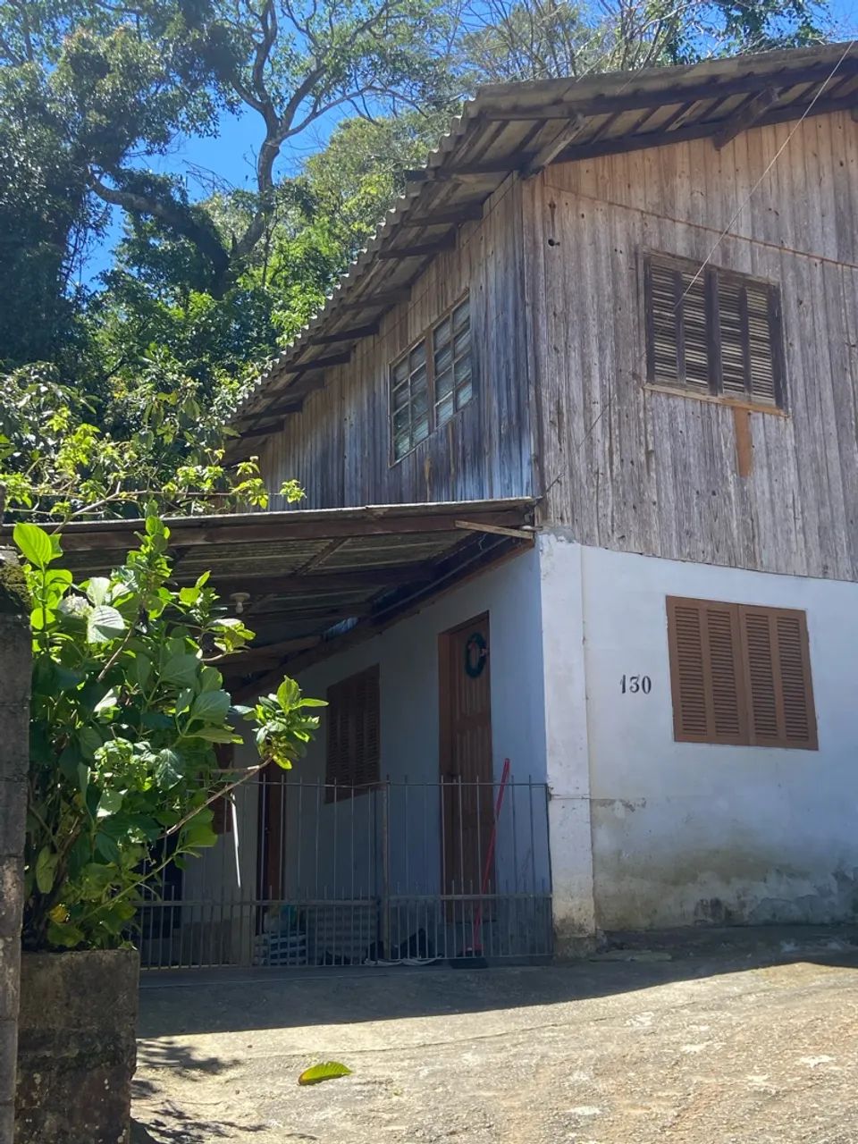 Vendo casa no Monte Verde 