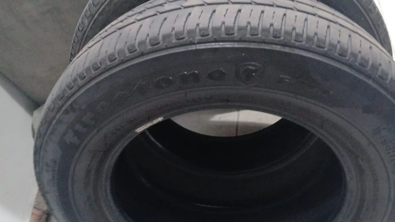 Pneus Firestone semi novo Par  - Foto 3