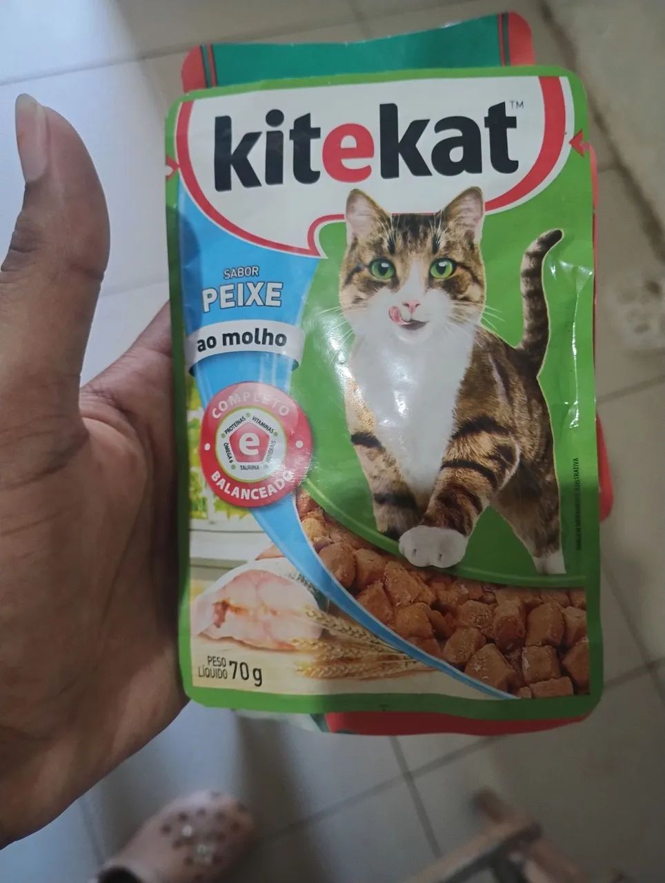 Ração de gato e petisco - Foto 4