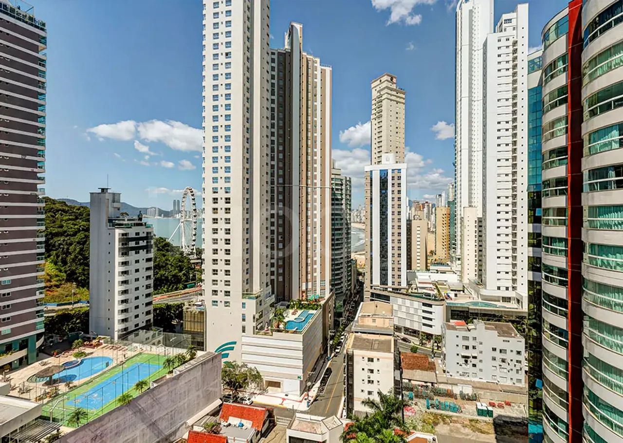 Apartamento no Edificio Bellas Artes em Balneário Camboriú. - Foto 4