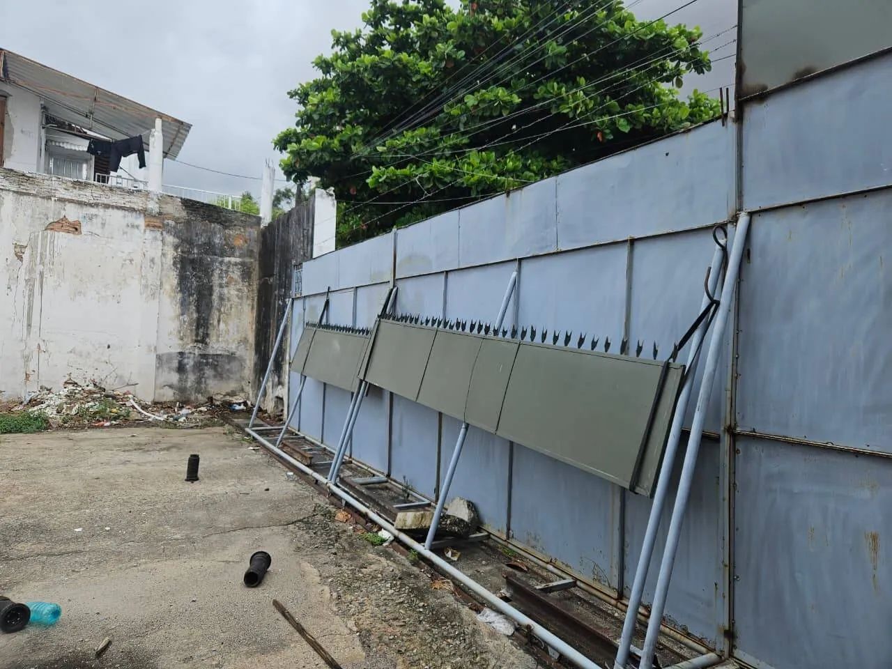 Galpão em fortaleza 700 m2 / parcialmente coberto - Foto 2